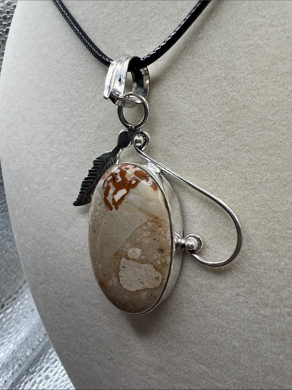 Crazy Lace Agate Pendant Necklace - Picture 2 of 3